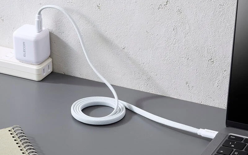 USB Power Deliveryによる充電に対応