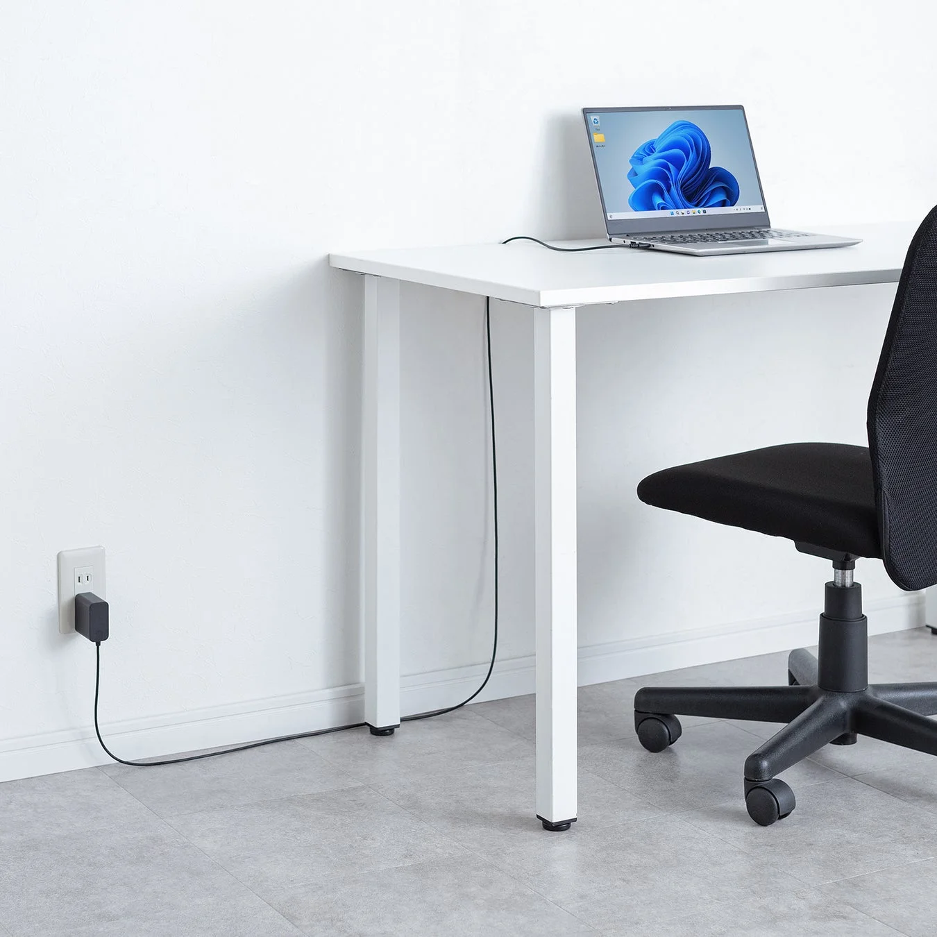 デスクでの使用例