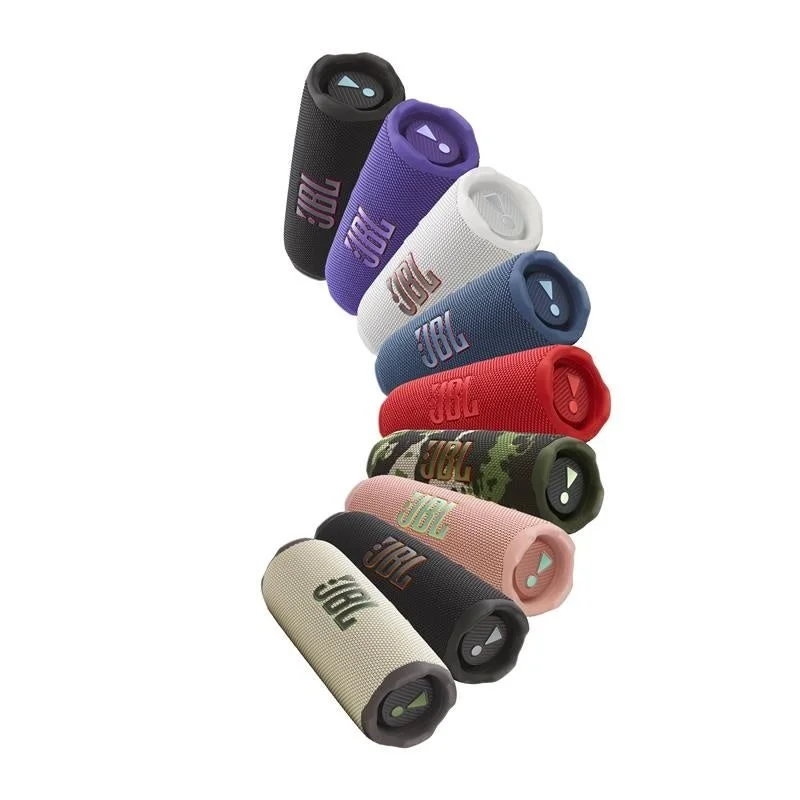 JBLのカラフルなポータブルBluetoothスピーカー