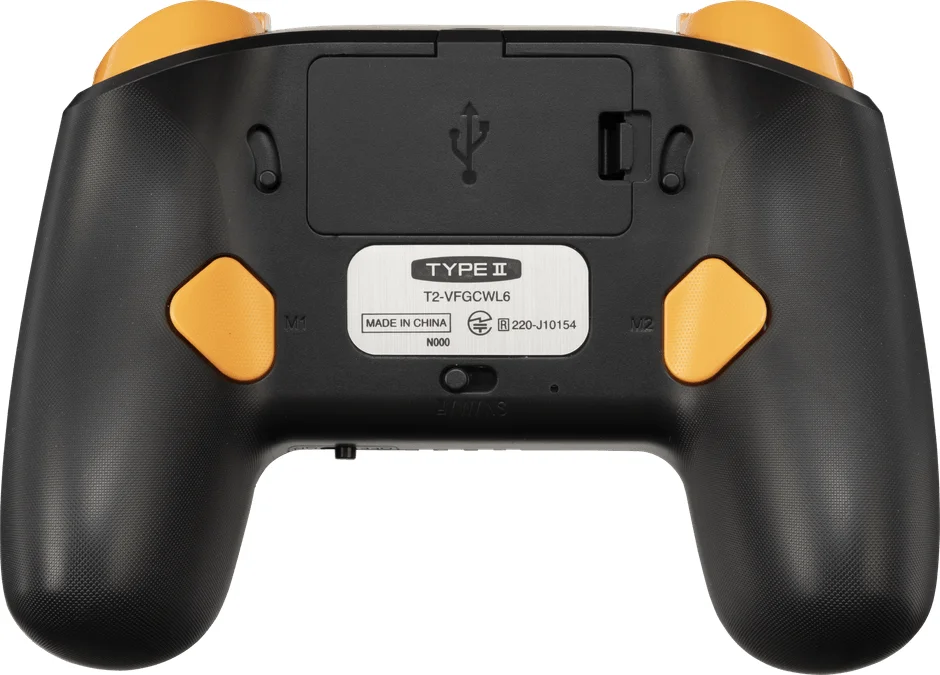 ゲームコントローラーの背面にあるケーブルロック機構